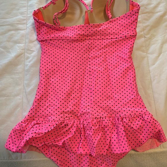 WOMENS ONE PIECE BATHING SUITS - Picture 5 of 7